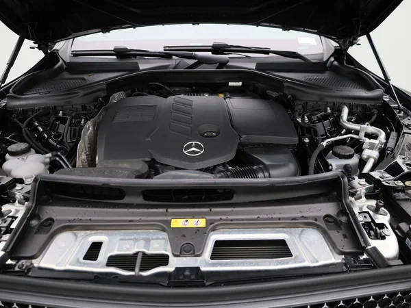 Mercedes-Benz GLC (2025) — foto 35 van 50