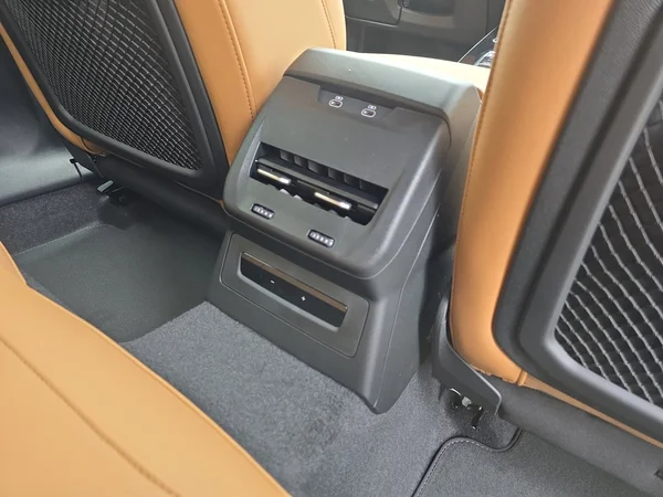 AUDI A5 Avant e-hybrid (PHEV) (2025) — foto 8 van 16