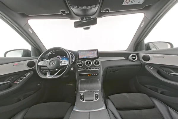 Mercedes-Benz GLC (2022) — foto 4 van 20
