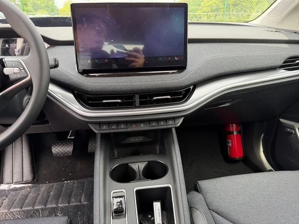 SKODA Elroq (2026) — foto 3 van 22