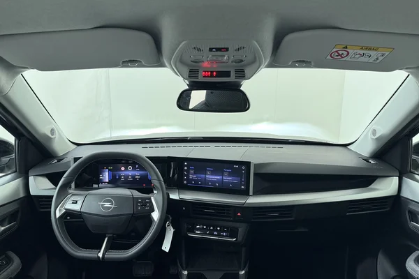 Opel Frontera (2025) — foto 16 van 16