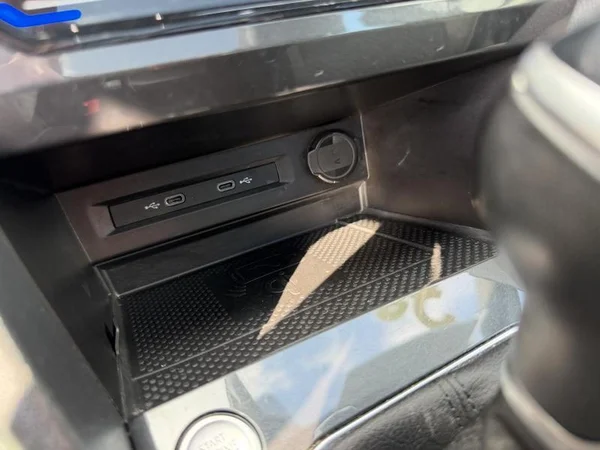 SEAT Tarraco (2023) — foto 17 van 31