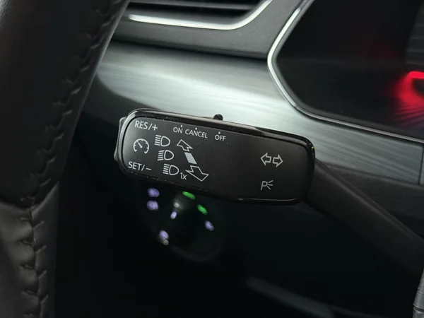 SKODA Superb (2022) — foto 9 van 31