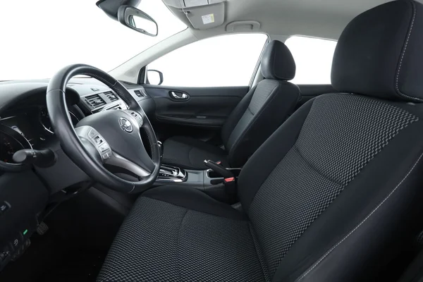 Nissan Pulsar (2015) — foto 16 van 16
