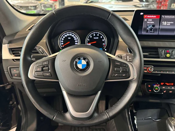 BMW X1 (2021) — foto 10 van 19