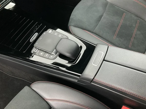 MERCEDES-BENZ CLA SW Dsl (X118) (2022) — foto 25 van 36