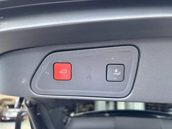 Peugeot 3008 (2021) — foto 7 van 23