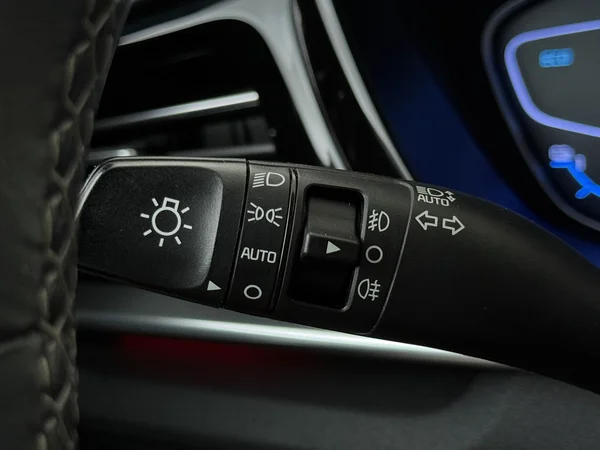 KIA NIRO (2021) — foto 16 van 29