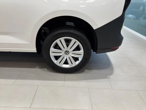 VOLKSWAGEN Caddy Van (2025) — foto 17 van 24