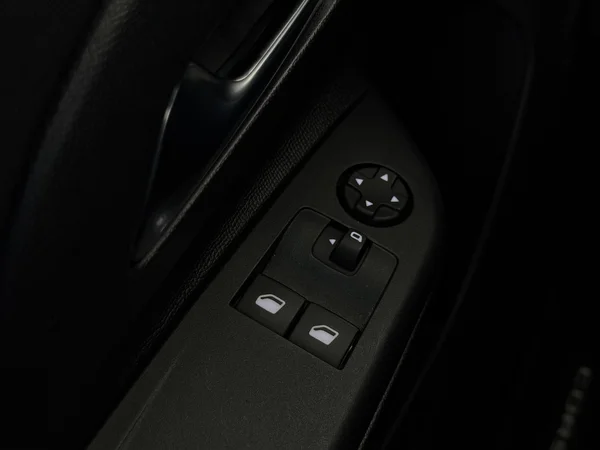 OPEL Corsa (2023) — foto 19 van 27