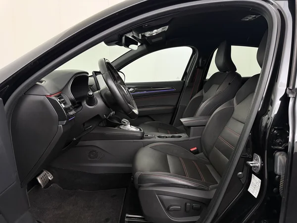 RENAULT Arkana (2022) — foto 2 van 28