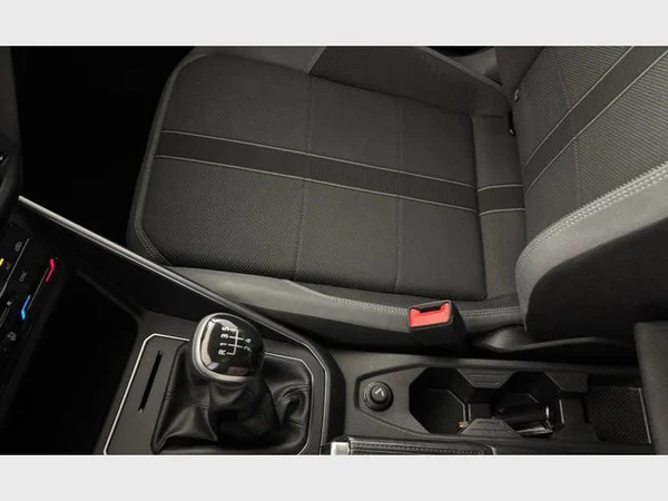 Volkswagen Polo (2024) — foto 3 van 28