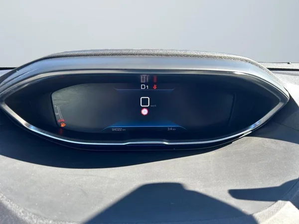PEUGEOT 5008 Dsl (2022) — foto 6 van 32