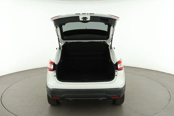 Nissan Qashqai (2016) — foto 7 van 16