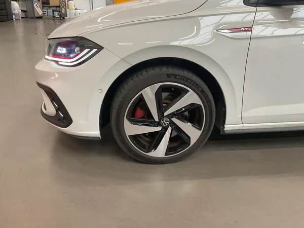 VOLKSWAGEN Polo GTI (2025) — foto 3 van 21