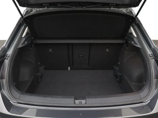 VOLKSWAGEN T-Roc (2025) — foto 6 van 18