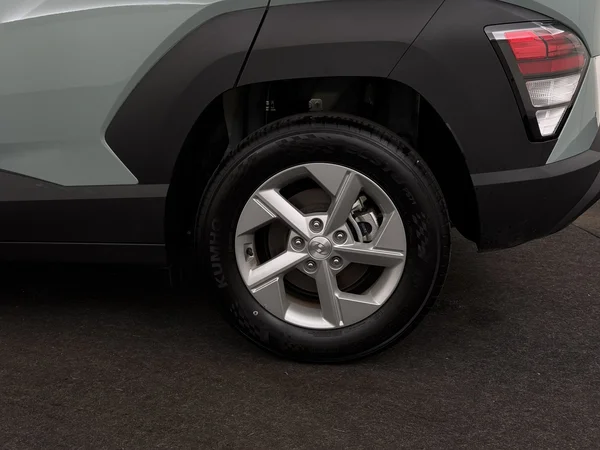 HYUNDAI Kona (2025) — foto 7 van 27