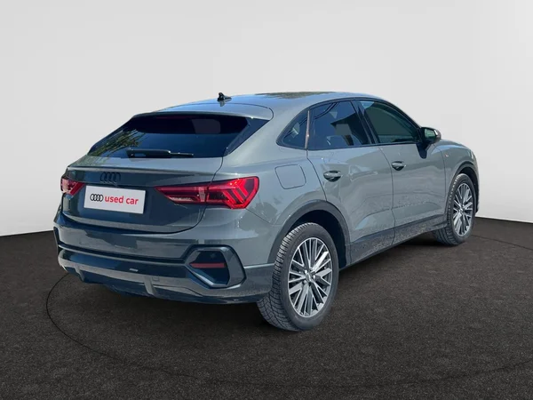 AUDI Q3 Sportback (2020) — foto 11 van 18