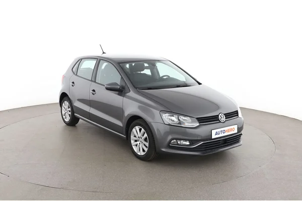 Volkswagen Polo (2016) — foto 14 van 16