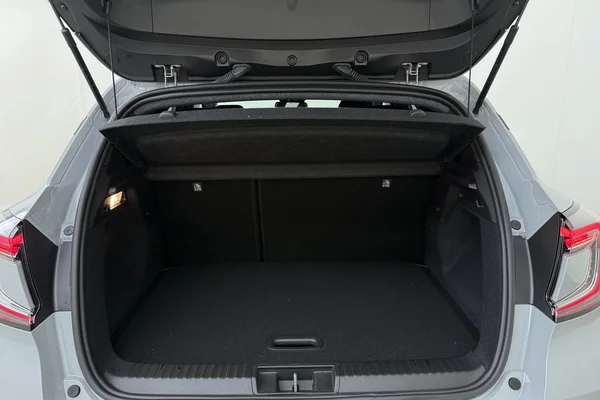 Renault Captur (2025) — foto 14 van 18