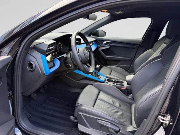 AUDI A3 Sportback (2023) — foto 4 van 15