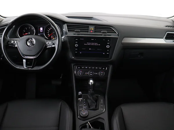 VOLKSWAGEN Tiguan (2019) — foto 28 van 28