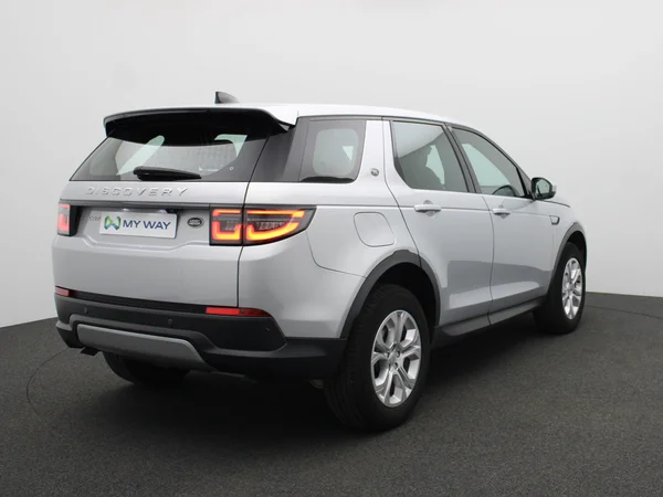 LAND ROVER Discovery Sport (2022) — foto 12 van 20