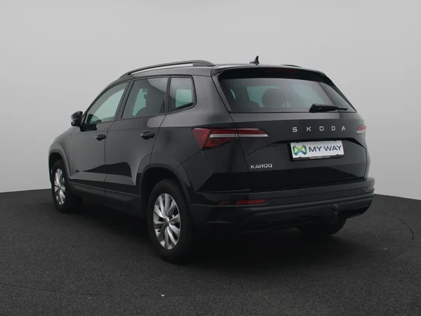 SKODA Karoq (2024) — foto 5 van 16