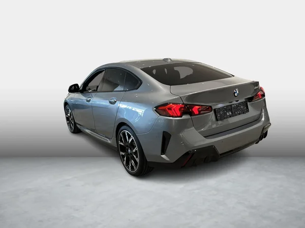BMW 2 Reeks (2025) — foto 18 van 20