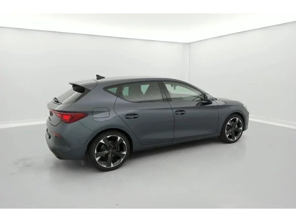 CUPRA Leon e-Hybrid (PHEV) (2023) — foto 30 van 36