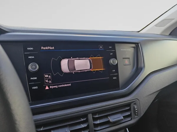 VOLKSWAGEN Polo (2020) — foto 11 van 20