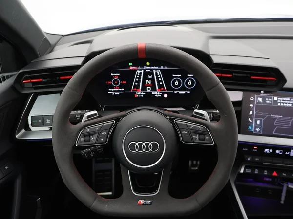 AUDI RS3 Sportback (2025) — foto 8 van 26