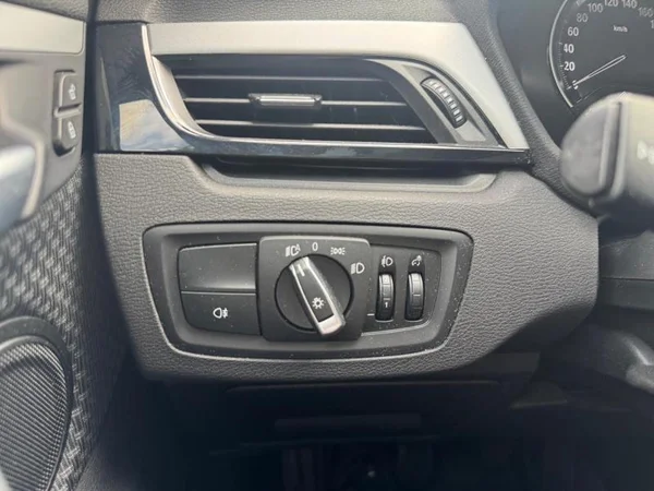 BMW X1 Dsl (F48 LCI) (2021) — foto 10 van 28