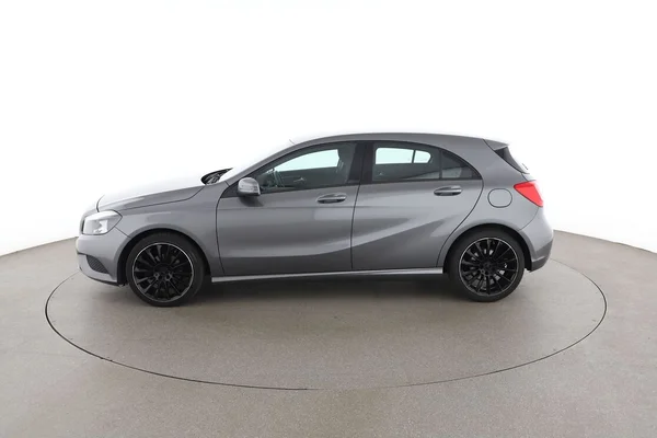 Mercedes-Benz A-Klasse (2015) — foto 9 van 16