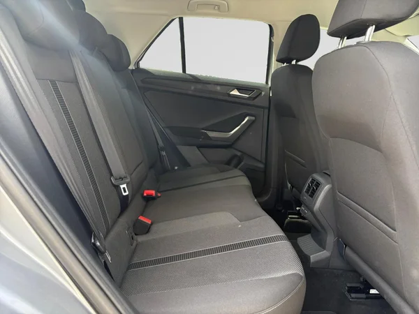 VOLKSWAGEN T-Roc (2023) — foto 11 van 24