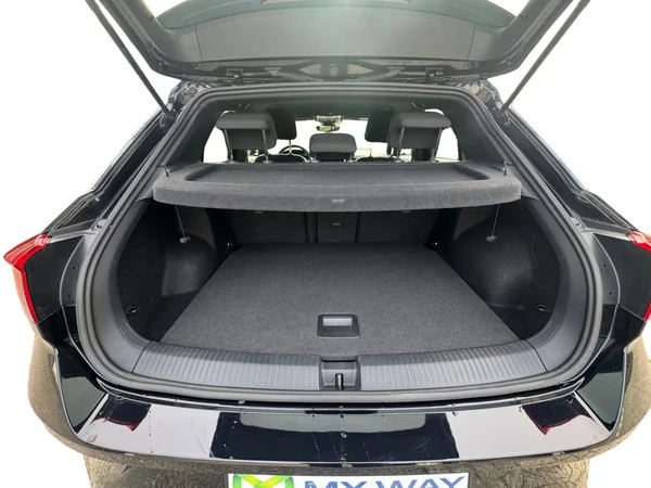 VOLKSWAGEN T-Roc (2025) — foto 14 van 23