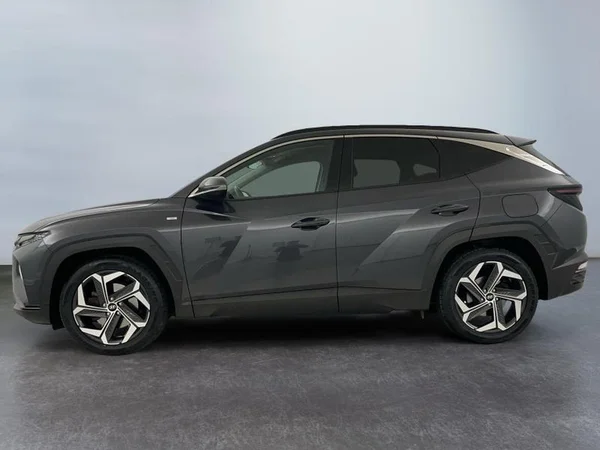HYUNDAI Tucson (2021) — foto 31 van 32