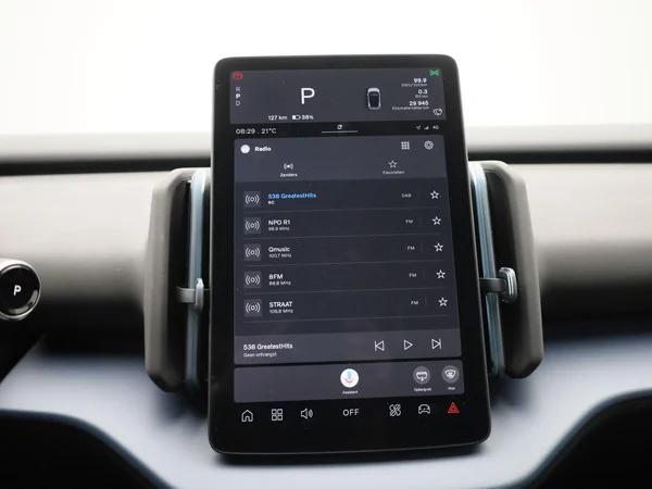 Volvo EX30 (2024) — foto 18 van 38