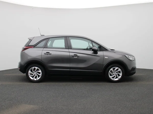 Opel Crossland X (2020) — foto 35 van 37