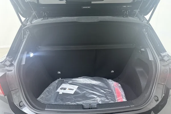 MG MG3 Hybrid+ (HEV) — foto 12 van 16