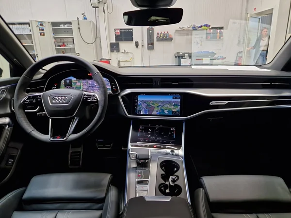 AUDI A6 Avant (2025) — foto 10 van 21