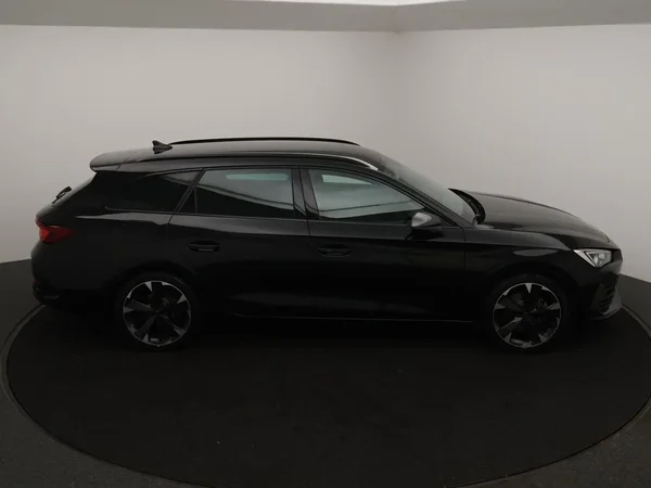 CUPRA Leon Sportstourer (2023) — foto 24 van 27