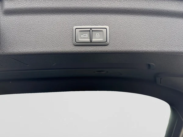 AUDI Q3 Sportback (2025) — foto 9 van 20