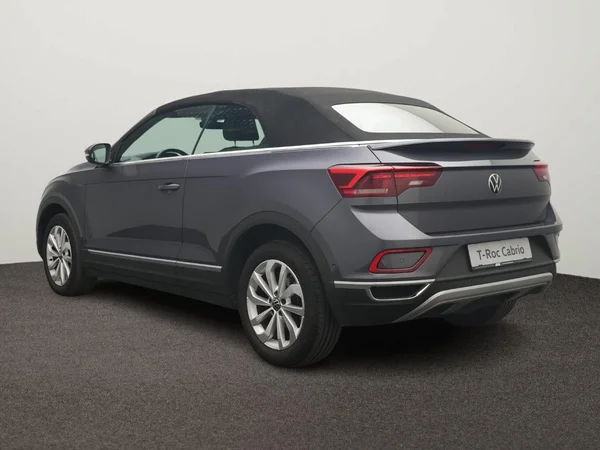 VOLKSWAGEN T-Roc Cabriolet (2022) — foto 2 van 10