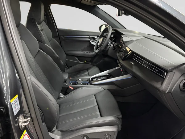 AUDI A3 Alltstreet (2025) — foto 20 van 21