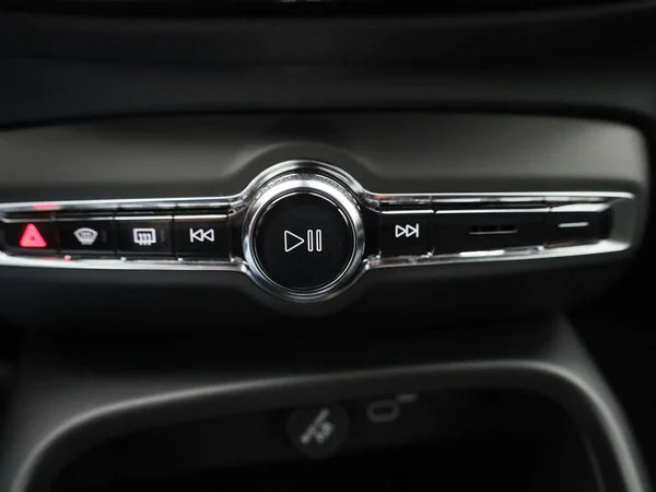 Volvo XC40 (2023) — foto 14 van 45