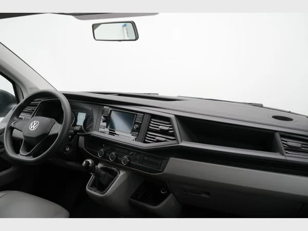 VOLKSWAGEN Transporter T6.1 1000 Lwb (2021) — foto 15 van 21