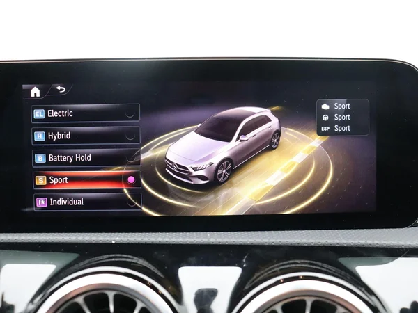 Mercedes-Benz A-Klasse (2025) — foto 2 van 38