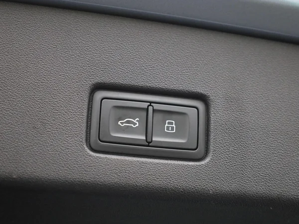 Audi Q4 e-tron (2021) — foto 10 van 48