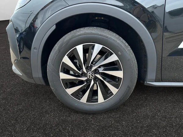 VOLKSWAGEN T-Roc (2025) — foto 4 van 15